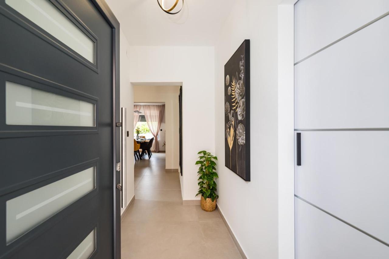 Holiday House Vito Задар Екстериор снимка